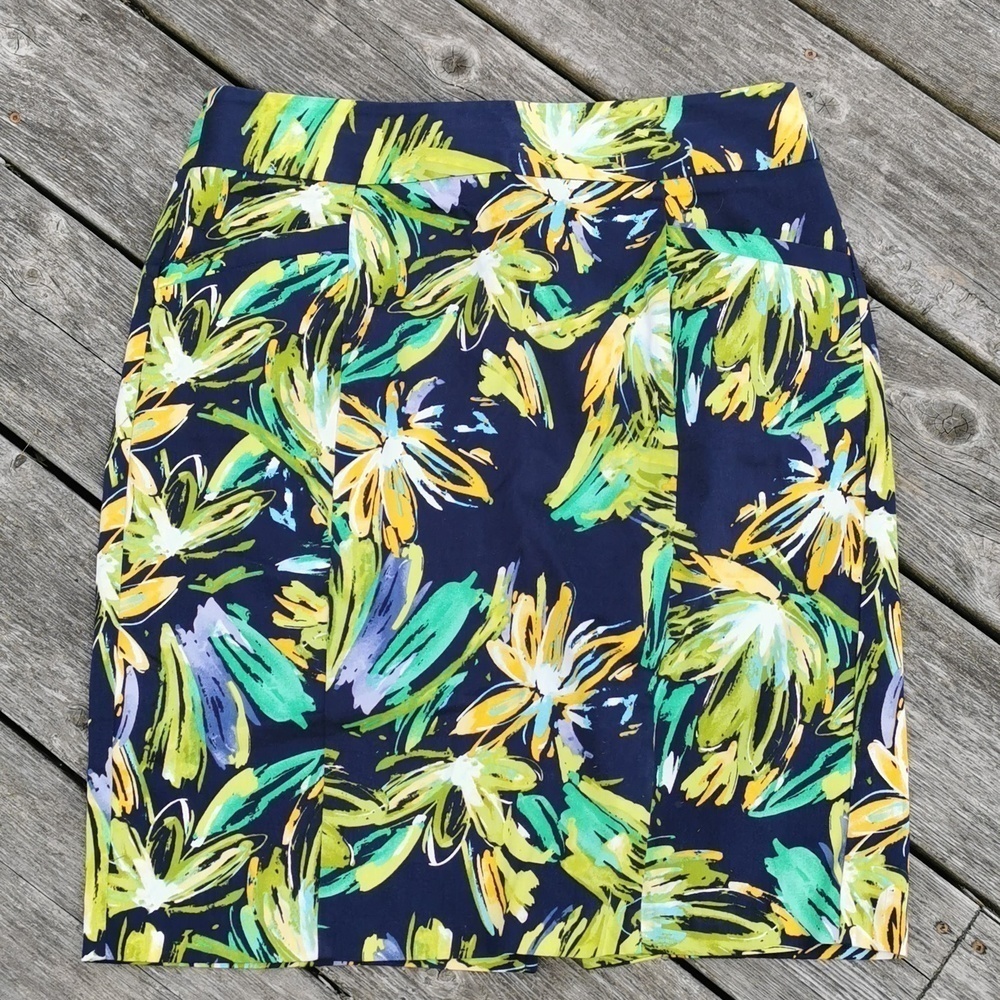 Olivia & Martin Tropical Colors Skirt Vacationwear Size 10